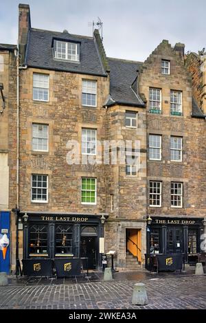 Großbritannien, Schottland, Edinburgh, Grassmarket, The Last Drop Pub. Stockfoto