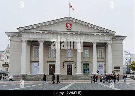 Jan Schmidt-Whitley/Le Pictorium - Illustrationsbilder von Litauen. Februar 2024. litauen/Baltische Länder/Vilnius - Vilnius Rathaus (rotuše) ist ein historisches Rathaus auf dem gleichnamigen Platz in der Altstadt von Vilnius. Heute ist es eines der Wahrzeichen der historischen Altstadt von Vilnius und findet regelmäßig Zeremonien und kulturelle Veranstaltungen statt. Quelle: LE PICTORIUM/Alamy Live News Stockfoto