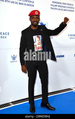 Bobi Wine bei der Cinema for Peace Gala 2024 im WECC - Westhafen Event & Convention Center. Berlin, 19.02.2024 Stockfoto