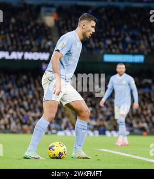 Etihad Stadium, Manchester, Großbritannien. Februar 2024. Premier League Football, Manchester City gegen Brentford; Rodri aus Manchester City am Ball Credit: Action Plus Sports/Alamy Live News Stockfoto
