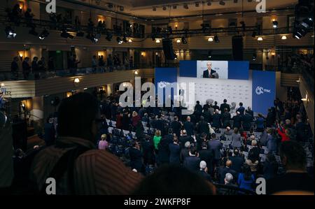 Julia Nawalnaja, Ehefrau Witwe von Alexej Nawalny, aufgenommen im Rahmen einer Rede auf der Münchner Sicherheitskonferenz MSC in Berlin, 16.02.2024. Berlin Deutschland *** Julia Navalnaya, Ehefrau und Witwe von Alexei Navalny, aufgenommen während einer Rede auf der Münchner Sicherheitskonferenz MSC in Berlin, 16 02 2024 Berlin Deutschland Copyright: XFelixxZahnx Stockfoto