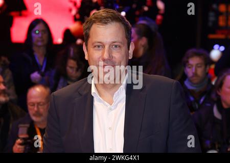 Lars Klingbeil bei der Ankunft zur Goldenen Ehrenbaer Gala im Rahmen der 74. Berlinale International Film Festival am 20.02.2024 in Berlin Stockfoto