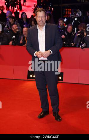 Lars Klingbeil bei der Ankunft zur Goldenen Ehrenbaer Gala im Rahmen der 74. Berlinale International Film Festival am 20.02.2024 in Berlin Stockfoto