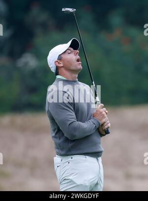 Am 17. Februar 2024 reagiert Rory McIlroy auf einen verpassten Putt während der dritten Runde des Genesis Invitational im Riviera Country Club in Pacific Palisades, CA. Charles Baus/CSM Stockfoto