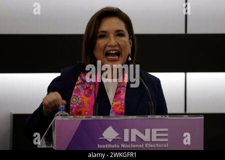 Mexiko-Stadt, Mexiko. Februar 2024. Xochitl Galvez Ruiz spricht während ihrer Registrierung als mexikanische Präsidentschaftskandidatin beim National Institute Electoral. Am 20. Februar 2024 in Mexiko-Stadt, Mexiko (Credit Image: © Luis Barron/eyepix via ZUMA Press Wire) NUR REDAKTIONELLE VERWENDUNG! Nicht für kommerzielle ZWECKE! Stockfoto