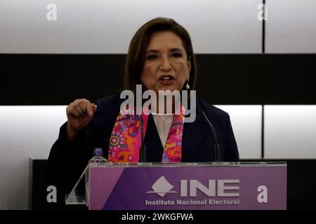 Mexiko-Stadt, Mexiko. Februar 2024. Xochitl Galvez Ruiz spricht während ihrer Registrierung als mexikanische Präsidentschaftskandidatin beim National Institute Electoral. Am 20. Februar 2024 in Mexiko-Stadt, Mexiko (Credit Image: © Luis Barron/eyepix via ZUMA Press Wire) NUR REDAKTIONELLE VERWENDUNG! Nicht für kommerzielle ZWECKE! Stockfoto