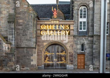 Edinburgh, Schottland - 17. Januar 2024 - Eintritt zur Queen's Gallery in Edinburgh ist eine Kunstgalerie und Teil des Palace of Holyroodhouse. Altes Abschleppen Stockfoto