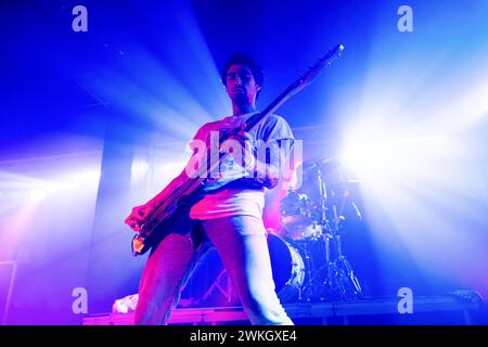 Mailand, Italien. Februar 2024. Nick Taylor von der Dead Poet Society tritt live bei Legend in Mailand auf. Quelle: SOPA Images Limited/Alamy Live News Stockfoto