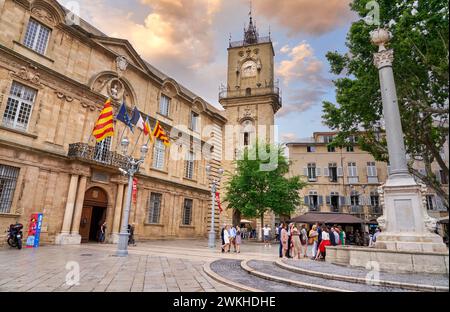 Tour de l'Horloge, Place de l'Hôtel de Ville, Aix-en-Provence, Bouches-du-Rhône, Provence, Provence-Alpes-Côte d'Azur, Frankreich, Europa. Stockfoto