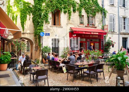 Place des Chataîgnes, Avignon, Vaucluse, Provence-Alpes-Côte d’Azur, Frankreich, Europa. Stockfoto