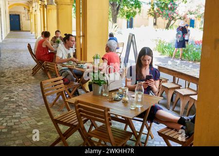 L'Espace Van Gogh, Arles, Bouches-du-Rhône, Provence-Alpes-Côte d’Azur, Frankreich, Europa Stockfoto