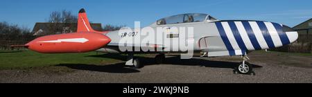 Der Lockheed T-33 Shooting Star ist ein US-amerikanischer Unterschall-Jet-Trainer. Es wurde von Lockheed produziert und absolvierte seinen ersten Flug 1948. Stockfoto