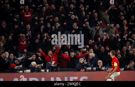 Eindhoven, Niederlande. Februar 2024. Torjubel: Luuk de Jong (Eindhoven) Eindhoven Fans PSV Eindhoven - Borussia Dortmund 20.02.2024 Copyright ( Stockfoto