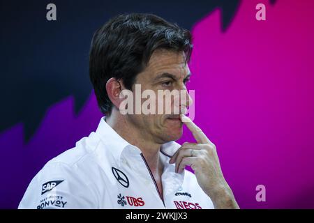 WOLFF Toto (AUT), Teamchef und CEO des Mercedes AMG F1 Teams, Porträt auf der Pressekonferenz während der Formel 1 Aramco Vorsaison-Tests 2024 der FIA Formel 1 Weltmeisterschaft 2024 vom 21. Bis 23. Februar 2024 auf dem Bahrain International Circuit in Sakhir, Bahrain Stockfoto