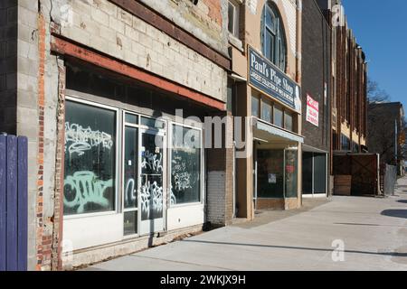 Geschäfte an der Saginaw Street im Zentrum von Flint Michigan USA Stockfoto