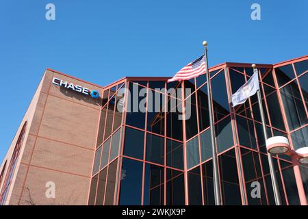 Chase Bank Schild am Plaza One Financial Center in der Innenstadt von Flint Michigan USA Stockfoto