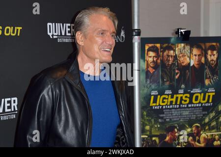 Dolph Lundgren mit Ehefrau und Tochter Ida Lundgren beim Special Screening des Kinofilms Lights Out im the London. West Hollywood, 20.02.2024 *** Dolph Lundgren mit Frau und Tochter Ida Lundgren bei der Sondervorführung des Films Lights Out at the London West Hollywood, 20 02 2024 Foto:xD.xStarbuckx/xFuturexImagex Lights 4259 Stockfoto