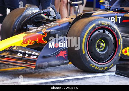 Red Bull Racing RB20, mechanische Details während der Formel-1-Aramco-Vorsaisontests 2024 der FIA-Formel-1-Weltmeisterschaft 2024 vom 21. Bis 23. Februar 2024 auf dem Bahrain International Circuit in Sakhir, Bahrain Stockfoto