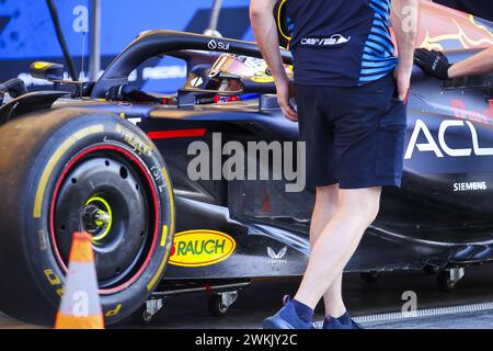 Red Bull Racing RB20, mechanische Details während der Formel-1-Aramco-Vorsaisontests 2024 der FIA-Formel-1-Weltmeisterschaft 2024 vom 21. Bis 23. Februar 2024 auf dem Bahrain International Circuit in Sakhir, Bahrain Stockfoto