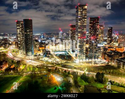 Luftbild von Manchester über dem Mancunian Way Stockfoto