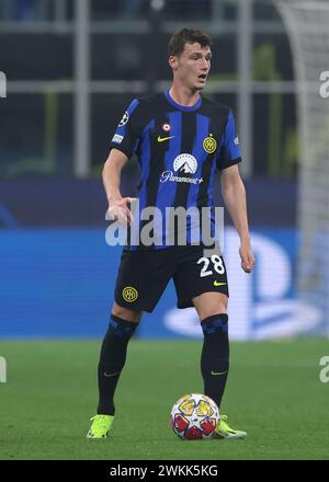 Mailand, Italien. Februar 2024. Benjamin Pavard vom FC Internazionale während des Spiels der UEFA Champions League in Giuseppe Meazza, Mailand. Der Bildnachweis sollte lauten: Jonathan Moscrop/Sportimage Credit: Sportimage Ltd/Alamy Live News Stockfoto