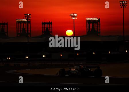 Sakhir, Bahrain. Februar 2024. Nico Hulkenberg (DE) Haas VF-24. 21.02.2024. Formel-1-Test, Sakhir, Bahrain, Tag 1. Das Foto sollte lauten: XPB/Alamy Live News. Stockfoto