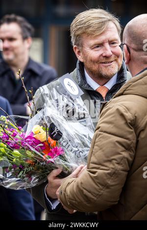 Heerlen, Niederlande, 21.02.2024 König Willem Alexander während eines Arbeitsbesuchs in Heerlen-Noord. Der Arbeitsbesuch konzentriert sich auf das National Liveability and Safety Program. Quelle: NLBeeld/POOL/Rob Engelaar Stockfoto