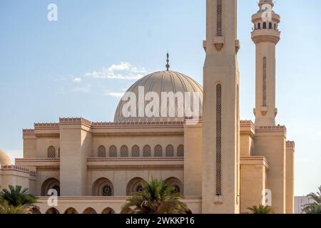 Manama, Bahrain - 27. Dezember 2023: Al Fateh Grand Mosque. Staatliche Moschee Bahrain Stockfoto