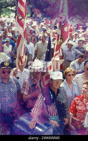 Austin Texas USA, 1993: Landbesitzer protestieren gegen Gesetzesvorschläge, um ihre Eigentumsrechte während der Kundgebung im Texas Capitol zu beschneiden. ©Bob Daemmrich Stockfoto