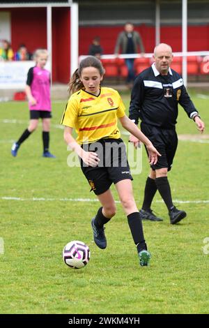 Briton Ferry, Wales. 18. Mai 2019. Olivia Francis von den Mumbles Rangers in Aktion beim U14 West Wales Women's and Girls' League Cup Finale zwischen den Mumbles Rangers und Pontardawe Town am 18. Mai 2019 in Briton Ferry, Wales. Quelle: Duncan Thomas/Majestic Media. Stockfoto