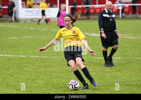 Briton Ferry, Wales. 18. Mai 2019. Olivia Francis von den Mumbles Rangers am 18. Mai 2019 beim U14 West Wales Women's and Girls' League Cup Finale zwischen den Mumbles Rangers und Pontardawe Town auf der Old Road in Briton Ferry, Wales. Quelle: Duncan Thomas/Majestic Media. Stockfoto