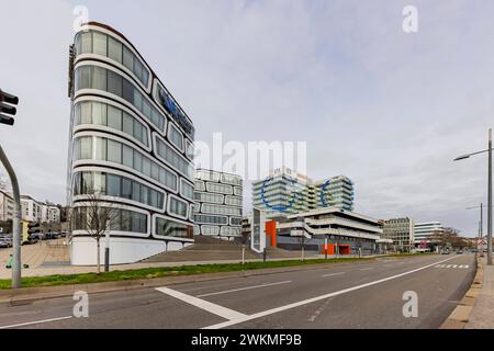 Stadtansicht Stuttgart, Europaviertel. Links das Gebäue U-up. / 20.02.2024: Stuttgart, Baden-Württemberg, Deutschland, Europa. *** Stadtblick Stuttgart, Europaviertel verließ das Gebäude U up 20 02 2024 Stuttgart, Baden Württemberg, Deutschland, Europa Stockfoto