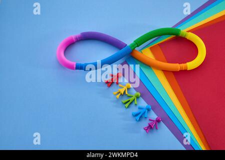 Autistisches Regenbogen8-Unendlichkeitssymbol. Autismus-Awareness-Tag-Symbol. Stockfoto