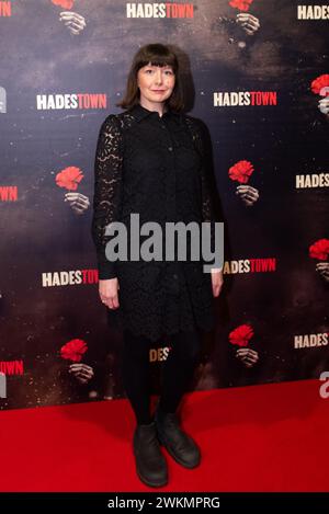 London, 21. Februar 2024, Hadestown Opening Night, Emily Portman kommt auf rotem Teppich im Lyric Theatre, Lou Morris/Alamy Live News Stockfoto