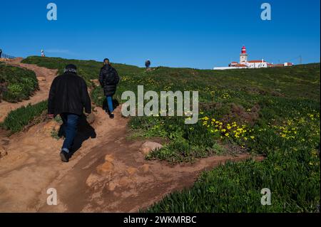 Der Leuchtturm Cabo da Roca über dem Atlantik auf Portugals und Kontinentaleuropas westlichster Ausdehnung. Stockfoto