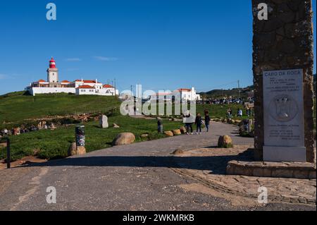 Der Leuchtturm Cabo da Roca über dem Atlantik auf Portugals und Kontinentaleuropas westlichster Ausdehnung. Stockfoto