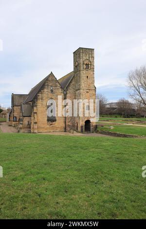 St Peter's Monkwearmouth in Sunderland, eine der ältesten Kirchen Großbritanniens aus dem Jahr 674 mit einer 1300-jährigen Geschichte, Nordengland, Großbritannien Stockfoto