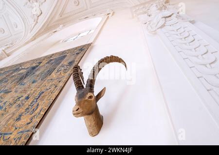 Der berittene Tierkopf im Deutschen Jagd- und Angelmuseum in München Stockfoto