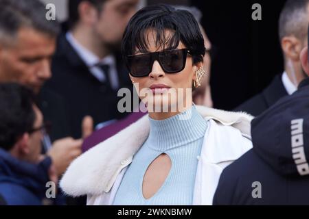 News - FENDI - FW 24-25 - Prominente und Street-Style Rym Saidi besucht die Fendi Fashion Show während der Milan Fashion Week Womenswear Herbst/Winter 2024 - 2025 am 21. Februar 2024 in Mailand. Foto: Cinzia Camela. Mailand Via Solari Italien Copyright: XCinziaxCamelax/xLiveMediax LPN 1245434 Stockfoto