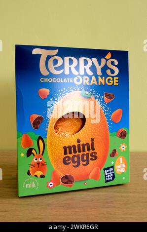 Terry's Chocolate Orange Mini Eggs Milchschokolade Easter Egg, UK Stockfoto