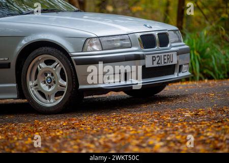 1996 E36 BMW M3 Moderne klassische deutsche Sportlimousine Stockfoto