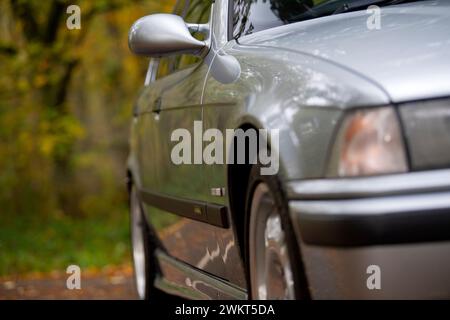 1996 E36 BMW M3 Moderne klassische deutsche Sportlimousine Stockfoto