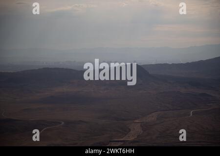 Aus der Vogelperspektive nähert sich Las Vegas auf dem Hubschrauberrundflug zum Grand Canyon Stockfoto