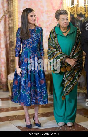 König Felipe VI. Von Spanien und Königin Letizia von Spanien veranstalten ein Mittagessen für den guatemaltekischen Präsidenten Cesar Bernardo Arevalo de Leon und seine Frau Lucrecia EU Stockfoto