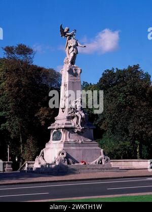 MONUMENTO A LOS CAIDOS POR LA PATRIA EN LA 2ª GUERRA MUNDIAL. Lage: AUSSEN. Calais. Frankreich. Stockfoto