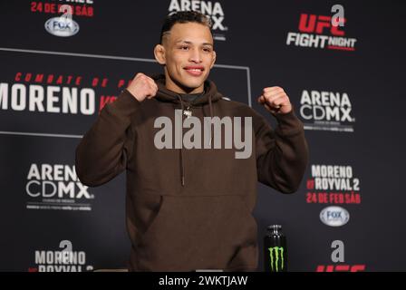 Mexiko-Stadt, Ciudad de Mexico, Mexiko. Februar 2024. 21. Februar 2024, Mexiko-Stadt: Luis Ronaldo Rodriguez spricht während der Pressekonferenz der UFC Fight Night im Presidente Intercontinental Hotel. Am 21. Februar 2024 in Mexiko-Stadt, Mexiko. (Credit Image: © Luis Marin/eyepix via ZUMA Press Wire) NUR REDAKTIONELLE VERWENDUNG! Nicht für kommerzielle ZWECKE! Stockfoto