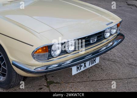 1976 Triumph 2500S – 1970er britische Sportlimousine – Rover 2200TC und Triumph 2500S Stockfoto