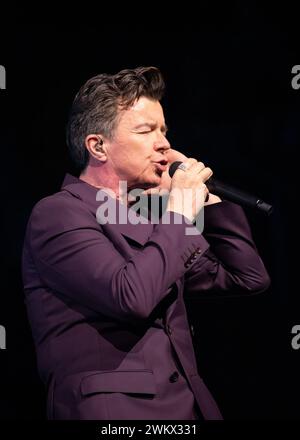 Motorpoint Arena, Nottingham, Großbritannien. 22. Februar 2024, Veranstaltung: Rick Astley unterstützt von Belinda Carlisle. Bildunterschrift: Rick Astley. Bild: Mark Dunn / Alamy Live News (Unterhaltung) Stockfoto