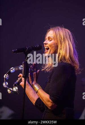 Motorpoint Arena, Nottingham, Großbritannien. 22. Februar 2024, Veranstaltung: Rick Astley unterstützt von Belinda Carlisle. Bildunterschrift: Belinda Carlisle. Bild: Mark Dunn / Alamy Live News (Unterhaltung) Stockfoto