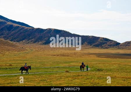 ฺBeautiful Lanscapes auf dem Weg zum Berg Aso in der Präfektur Kumamoto, Kyushu, Japan. Stockfoto